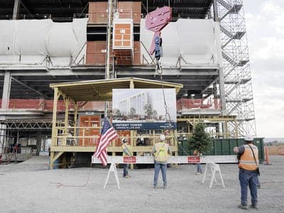Mount Nittany Health Celebrates Beam Topping Ceremony for New Patient Tower