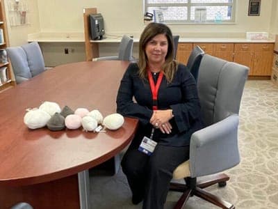 The Centre Knitters Guild Honors Breast Cancer Awareness Month