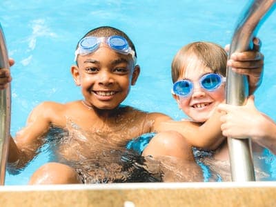 Swimming safety: Understanding the risks of natural waters vs pools