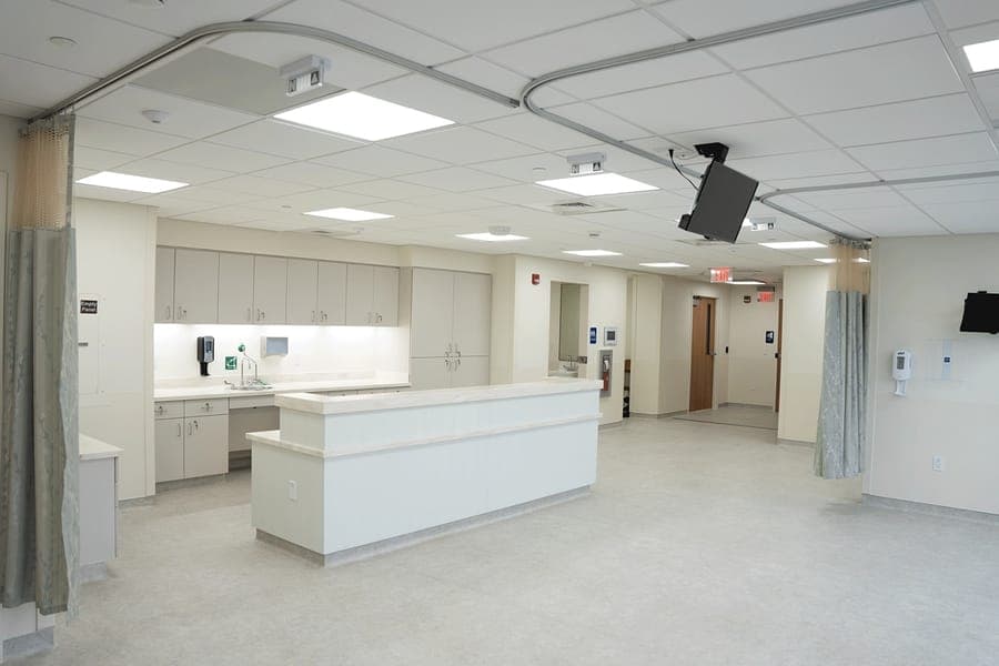 Dialysis bays