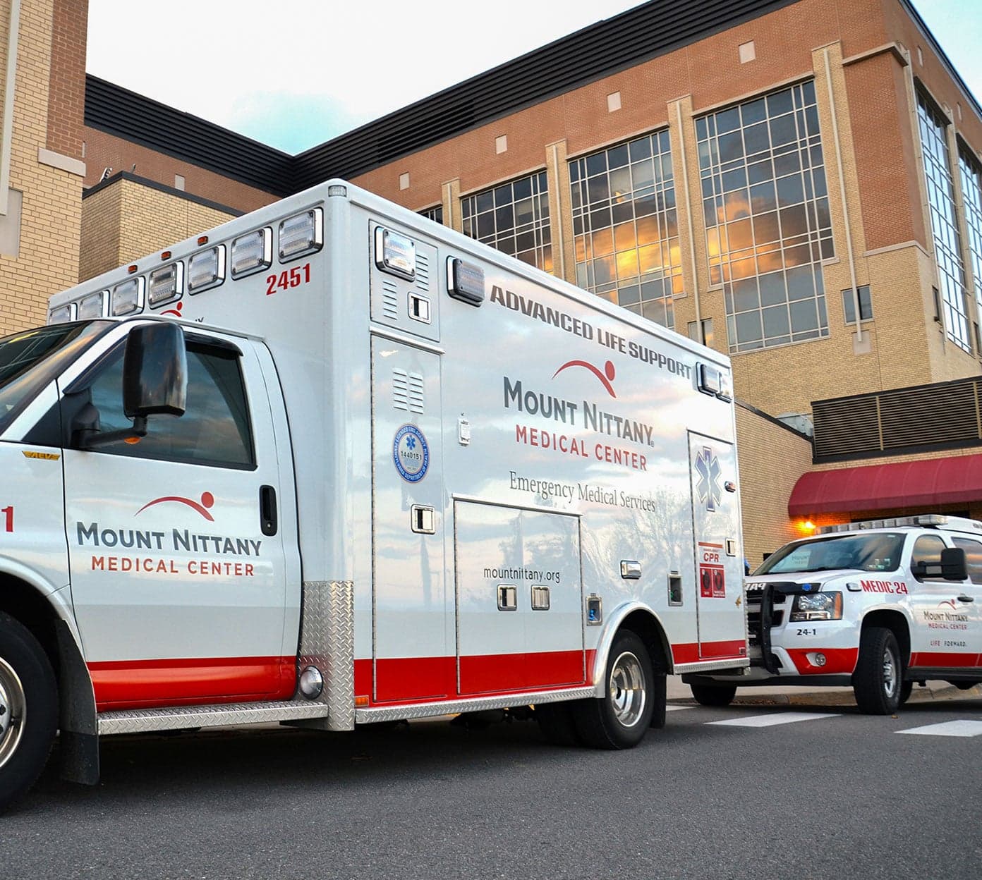 Emergency-Medicine-02-1392-x-1248