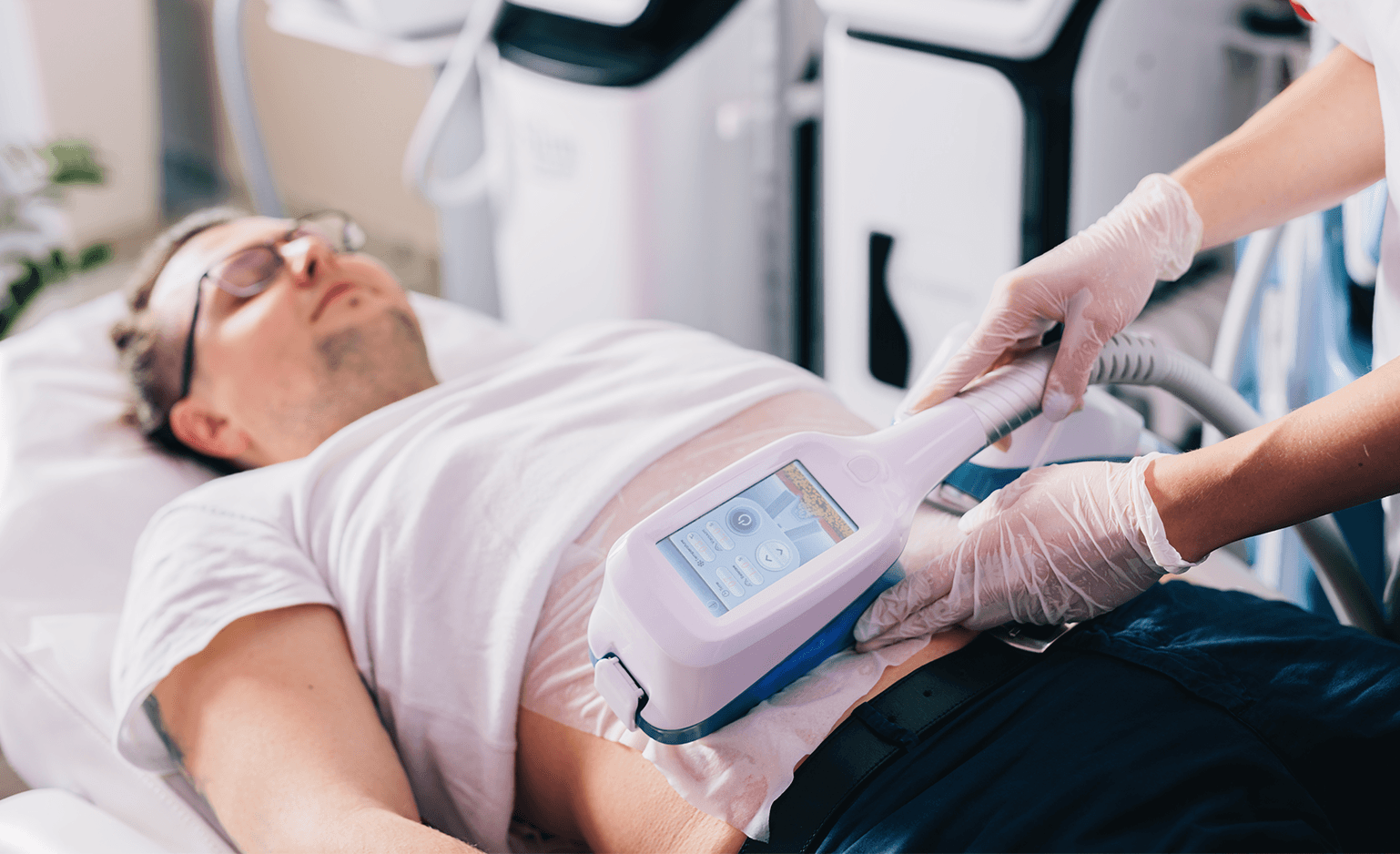 patient undergoing CoolSculpting