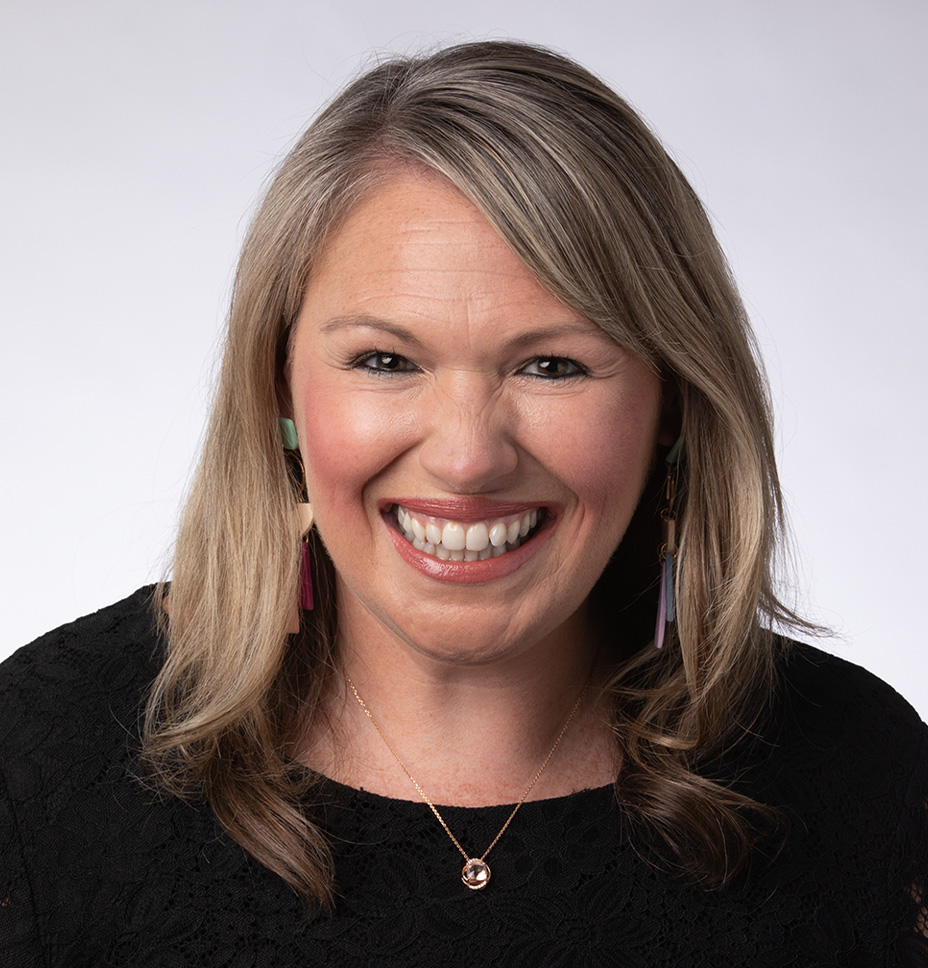 A headshot of primary care Certified Registered Nurse Practitioner Kristen Connolly.