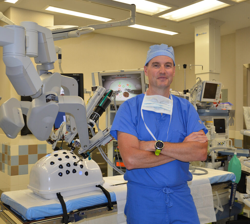 Frederick Doucette, MD celebrates milestone 600th robotic-assisted surgery